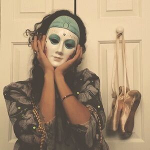 Meet your Posher, Flor